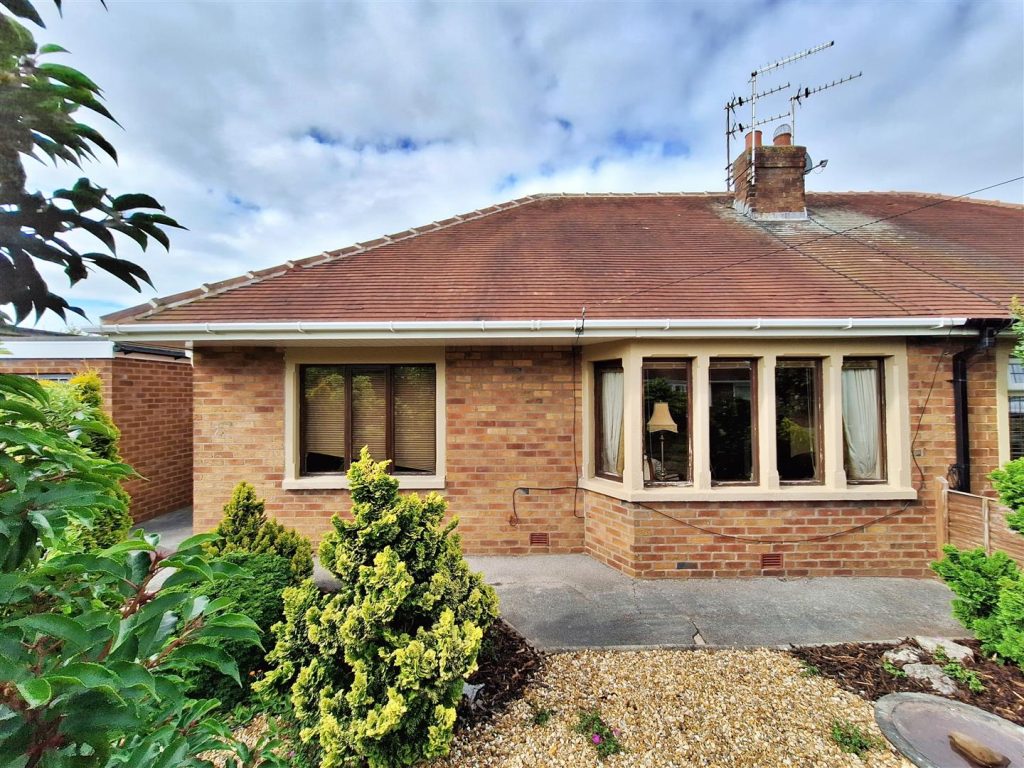 Caldervale Avenue, Poulton-Le-Fylde